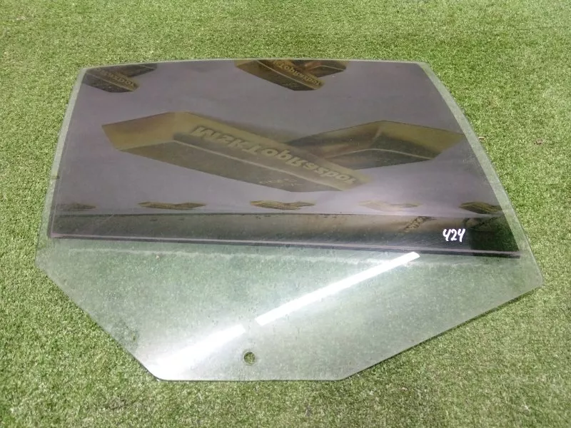 Стекло двери BMW 5-Series 2006 51357110636 E60/E61, заднее правое