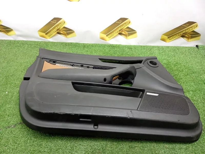 Обшивка двери Audi A6 2006 4F1867105A C6, передняя левая