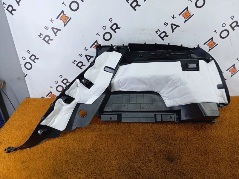 Обшивка багажника