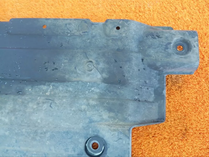 Защита антигравийная