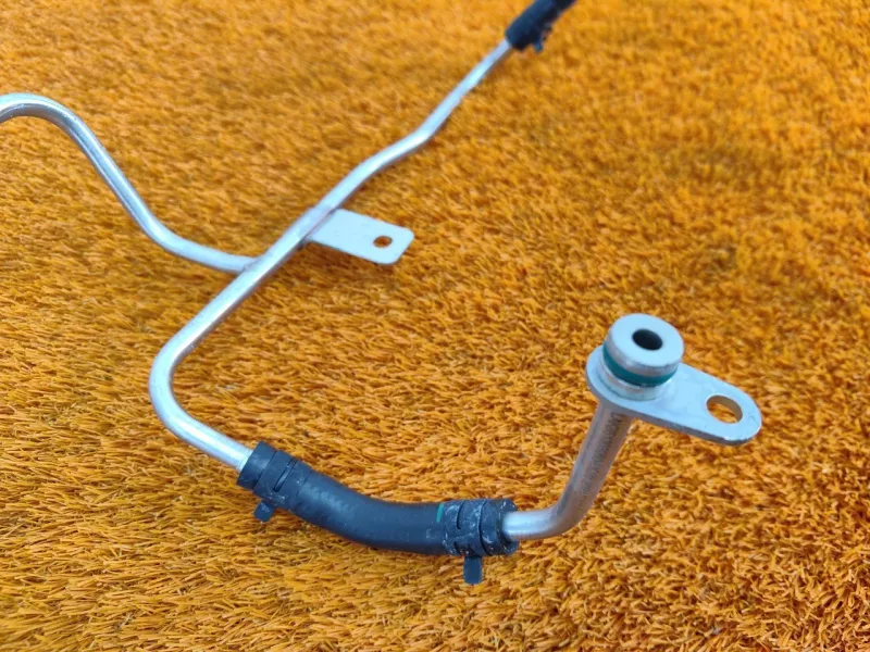 Трубка охлаждающей жидкости