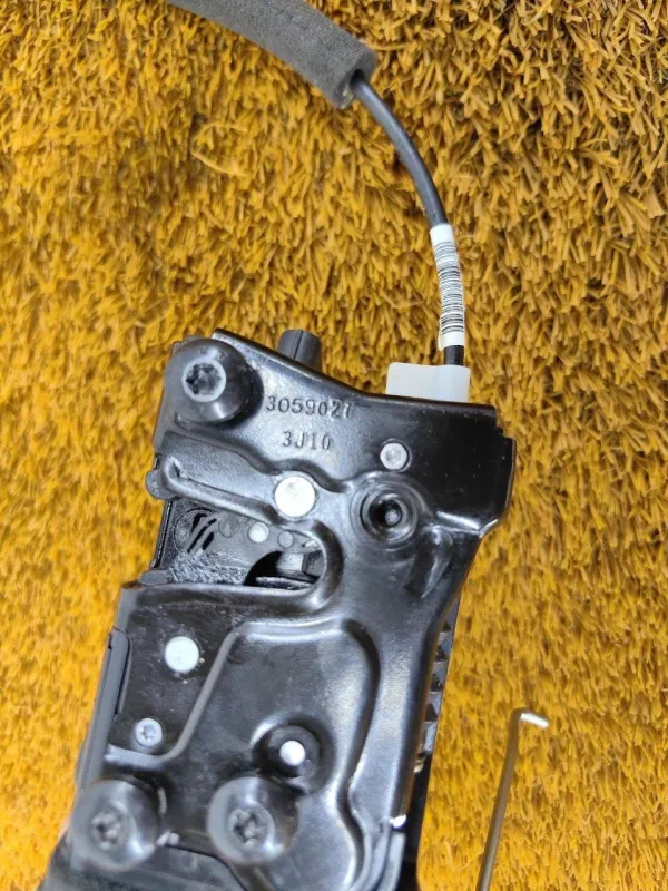 Замок двери