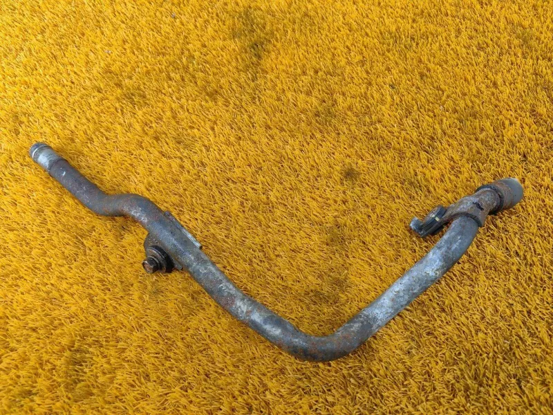 Трубка системы охлаждения