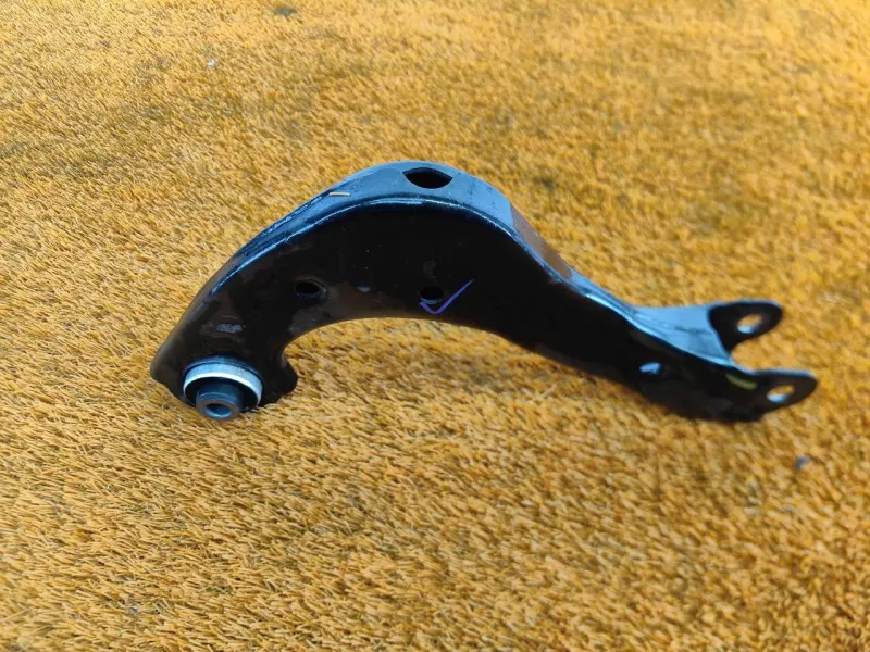 Рычаг подвески