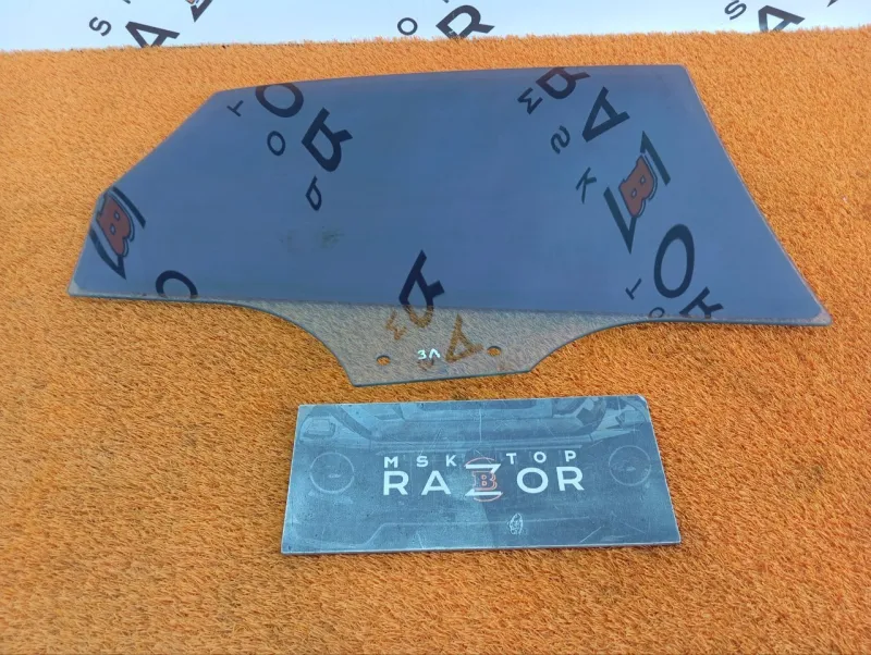 Стекло двери