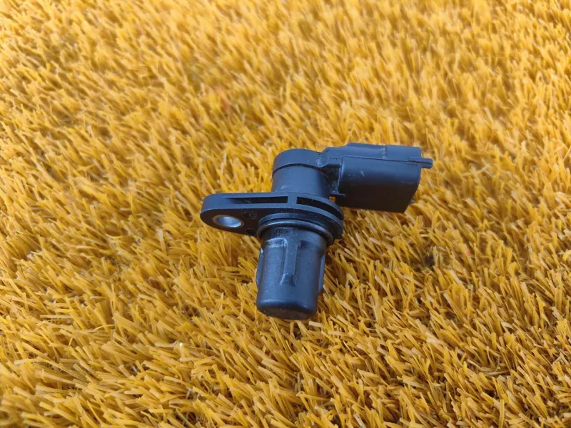 Датчик положения распредвала