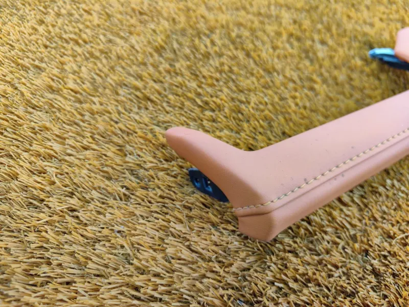 Декоративная накладка торпедо