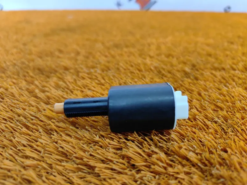 Датчик педали тормоза