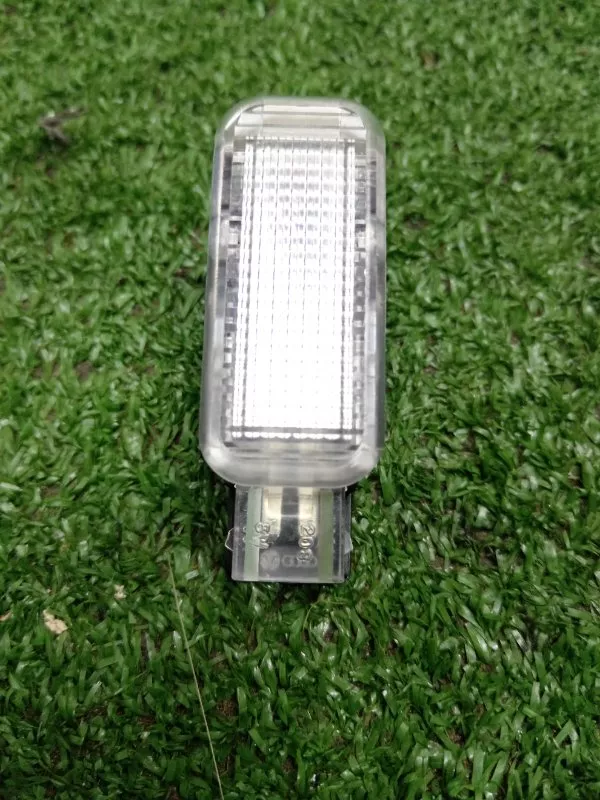 Плафон подсветки двери