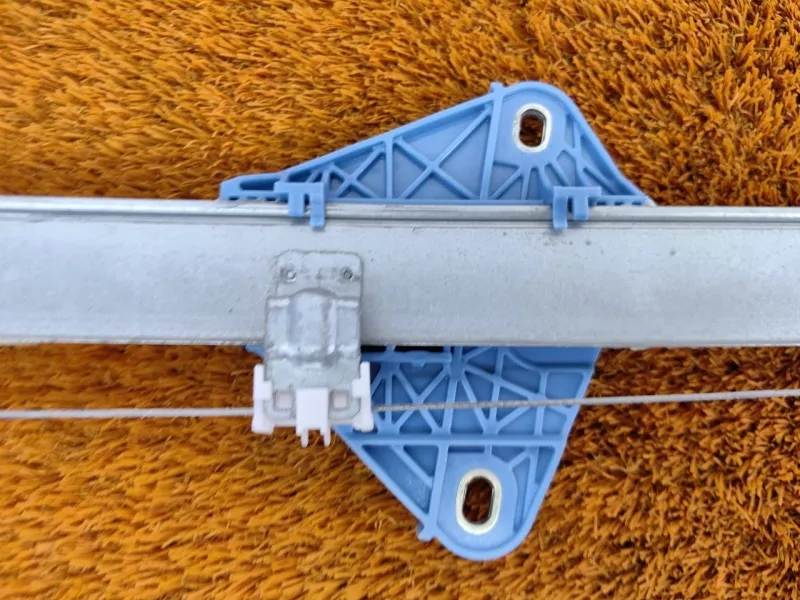 Стеклоподъемник