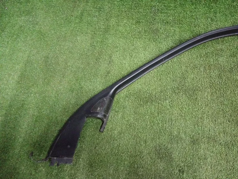 Обшивка рамы окна BMW 5-Series 2001 51210402746 E39, передняя правая