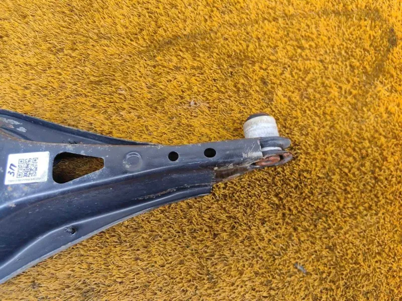 Рычаг подвески