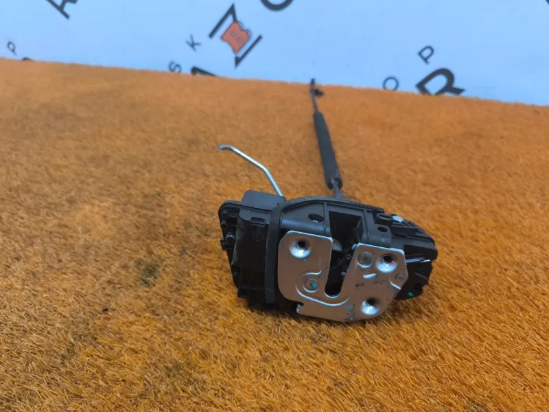 Замок двери