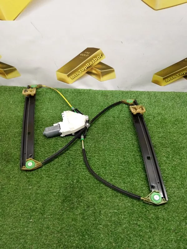 Стеклоподъемник Audi A4 2010 8K0837462E B8, передний правый