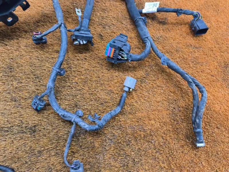 Проводка подкапотная