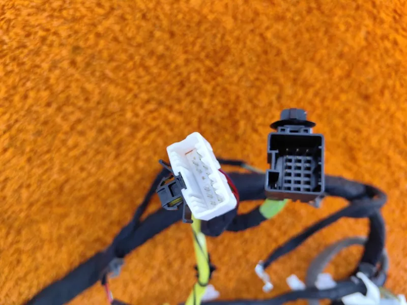 Проводка салона