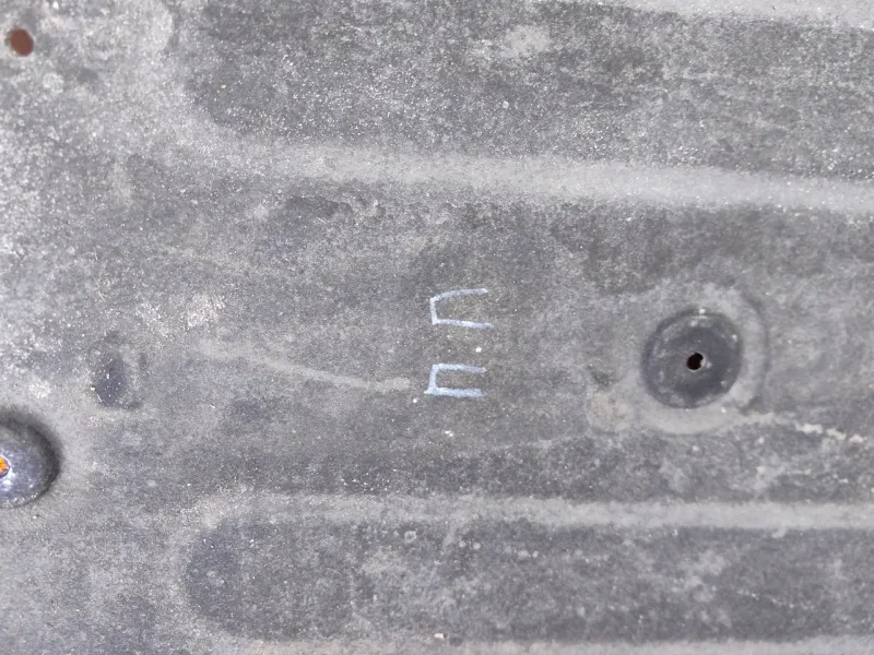 Защита днища кузова