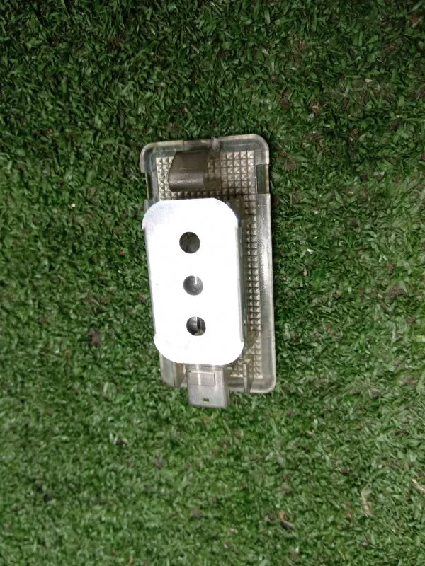 Плафон освещения багажника BMW X5 2004 63316962044