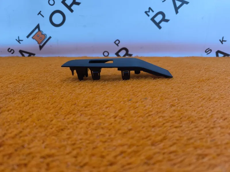 Молдинг двери