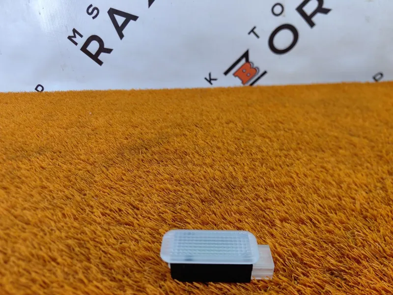 Плафон салона