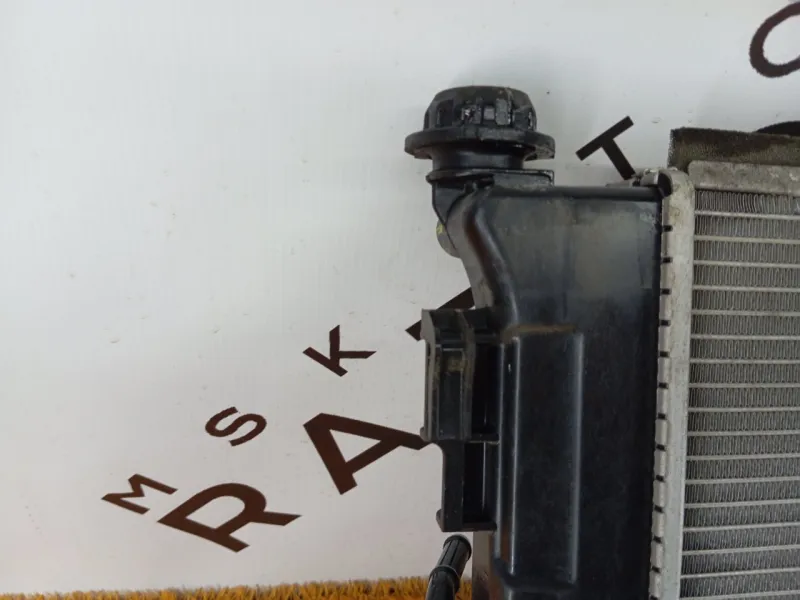 Радиатор двигателя