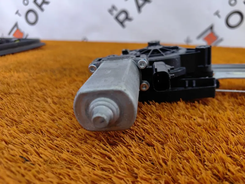 Стеклоподъемник