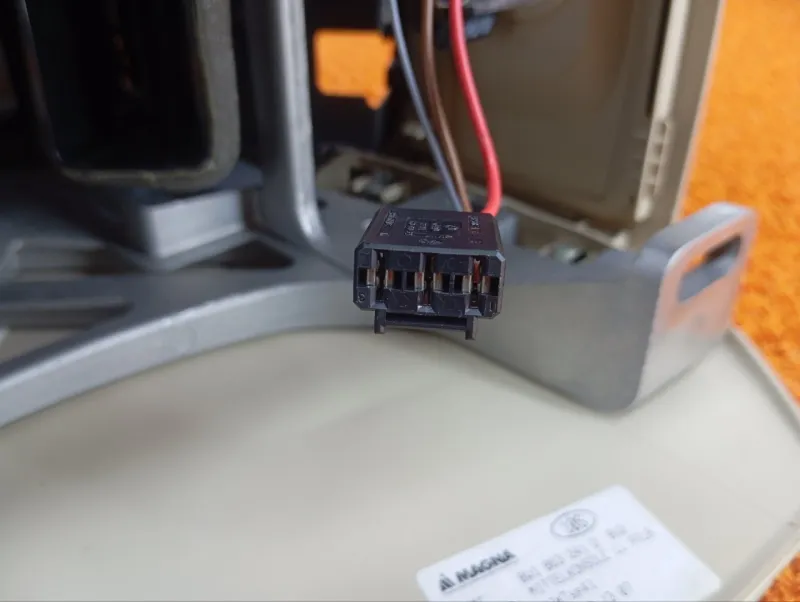 Консоль центральная