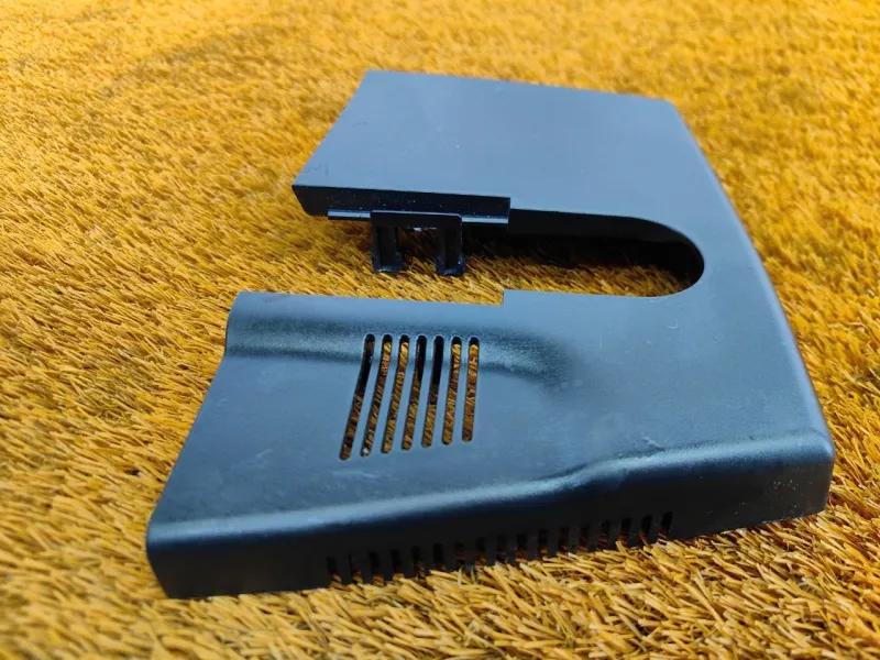 Крышка салонного зеркала