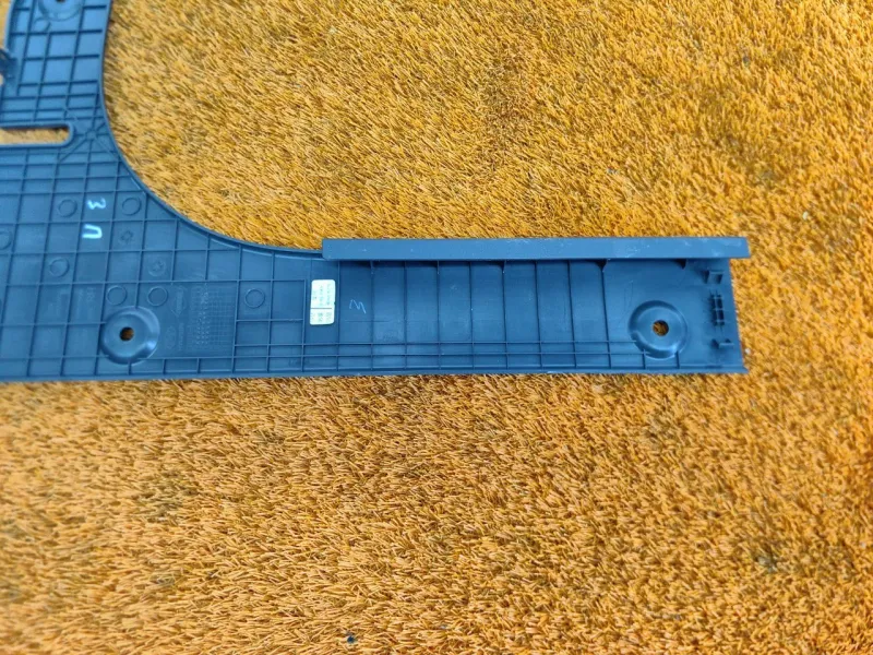 Обшивка багажника