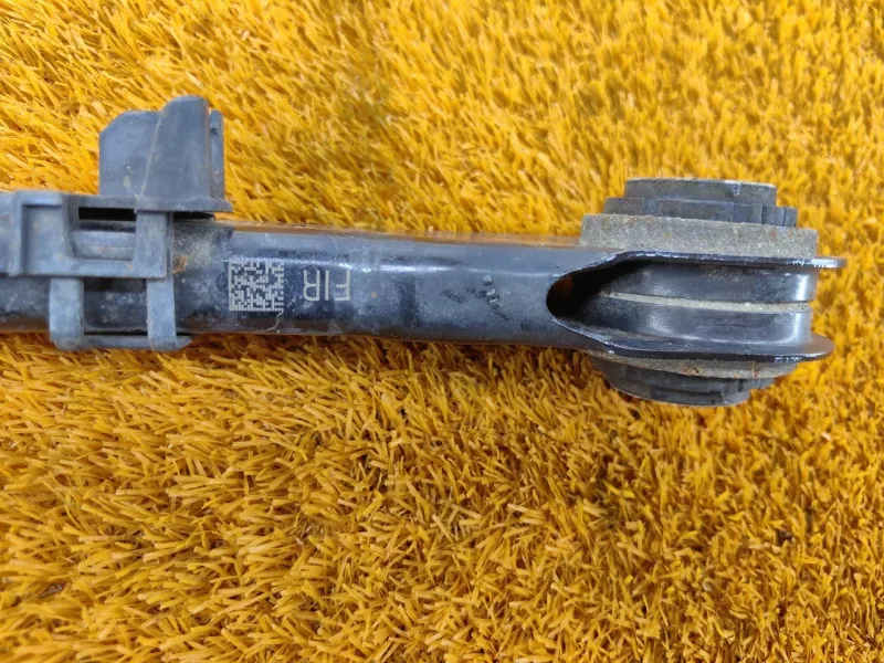 Рычаг подвески