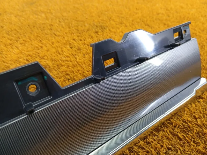 Накладка на торпедо