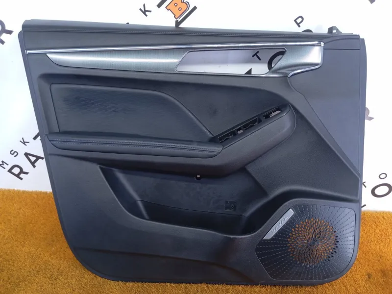 Обшивка двери