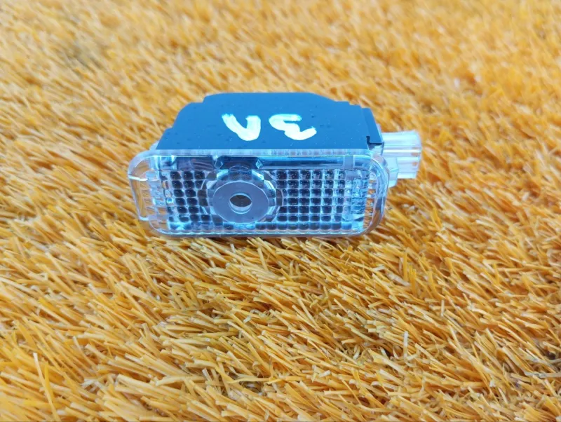 Подсветка двери