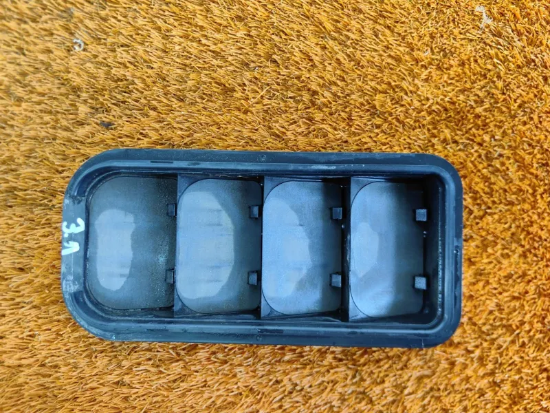 Решетка вентиляционная