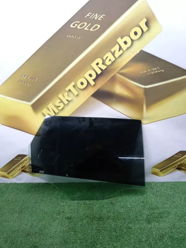 Стекло двери Audi A3 2006 8P4845206B 8P, заднее правое