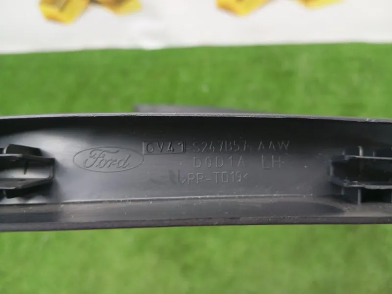 Накладка двери