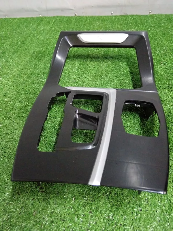 Накладка центральной консоли