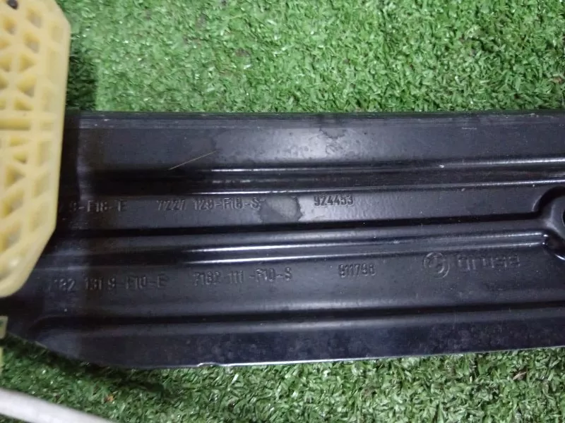 Стеклоподъемник BMW 5-Series 2010 51337182131 F10, передний левый