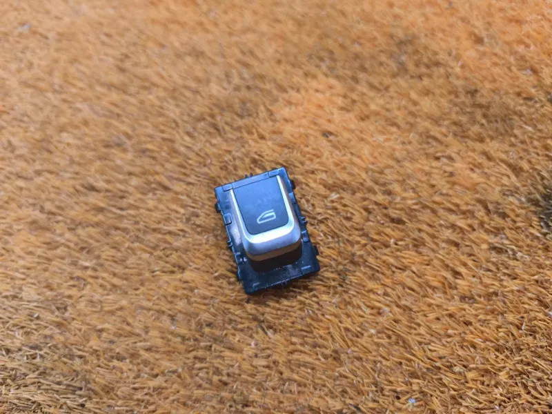 Кнопка стеклоподъемника