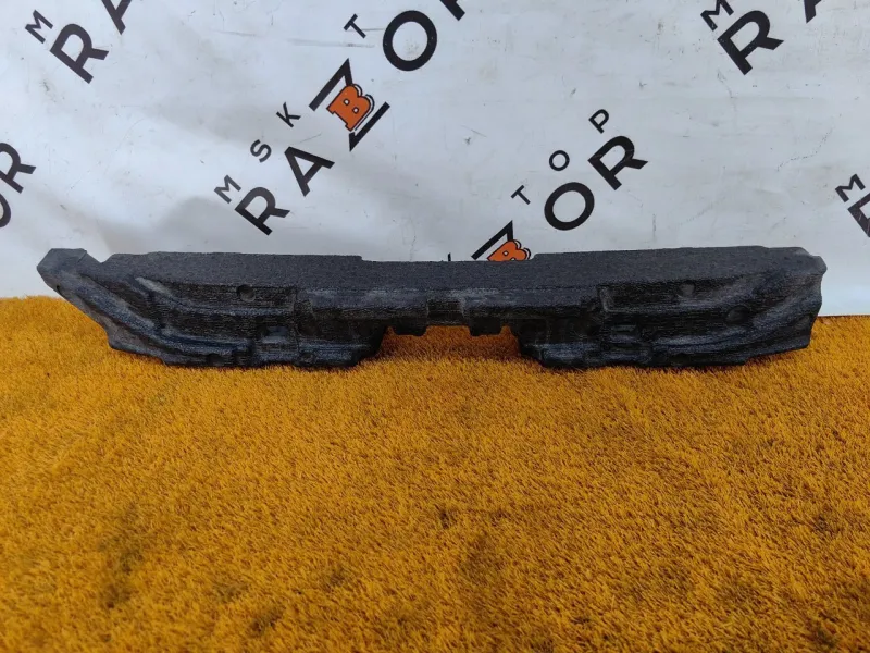 Абсорбер переднего бампера