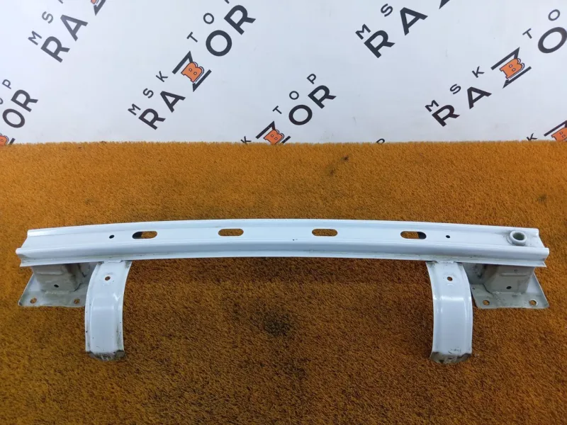 Усилитель бампера