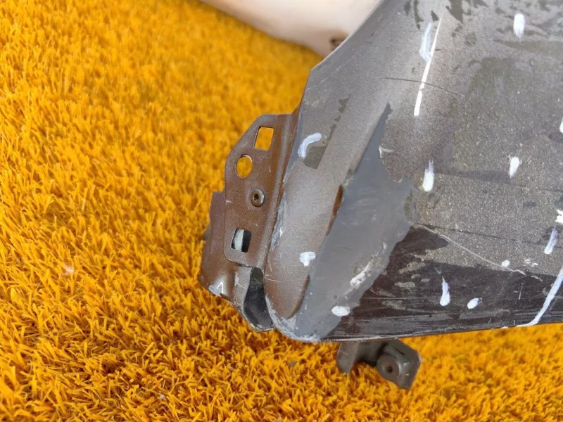 Крыло Audi A4 2017 8W0821105A B9, переднее левое