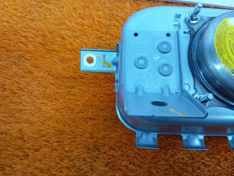 Подушка безопасности пассажира