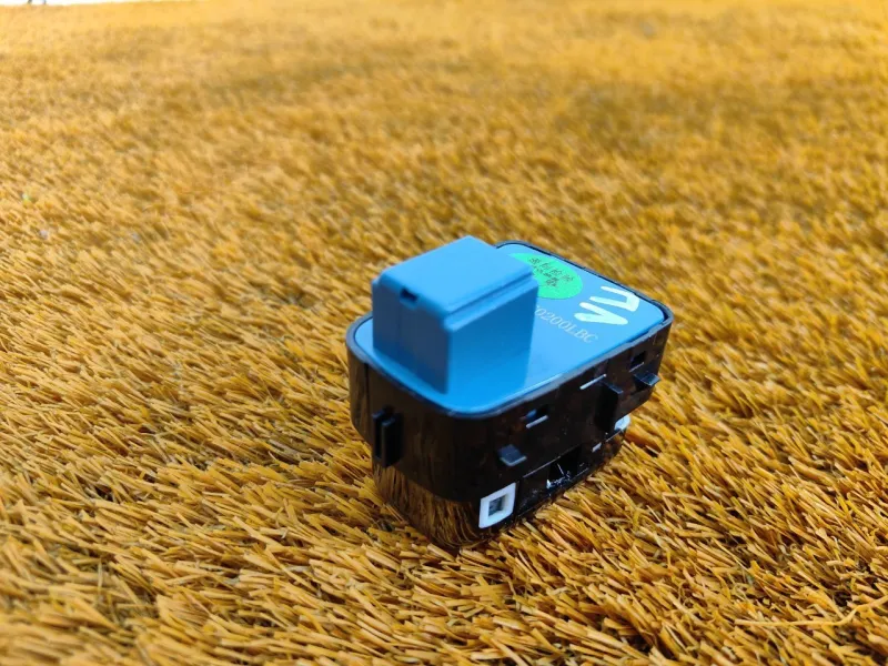 Джойстик регулировки зеркал