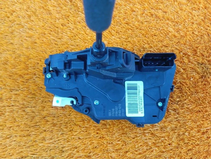 Замок двери