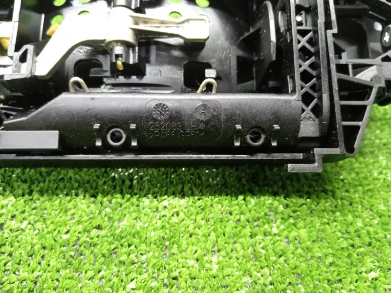 Ручка двери наружняя