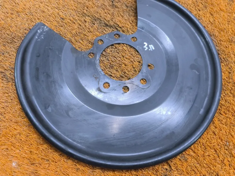 Пыльник тормозного диска