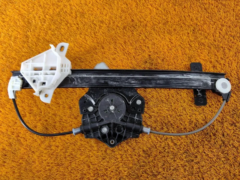 Стеклоподъемник