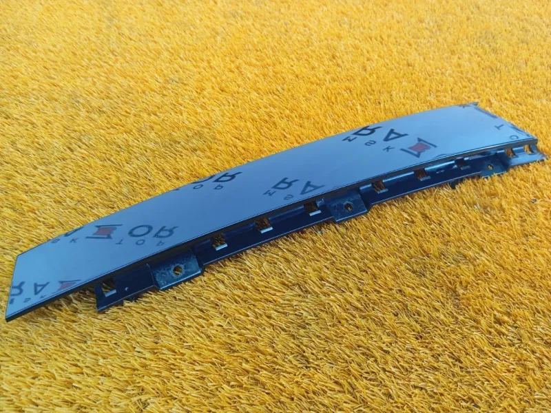 Молдинг двери