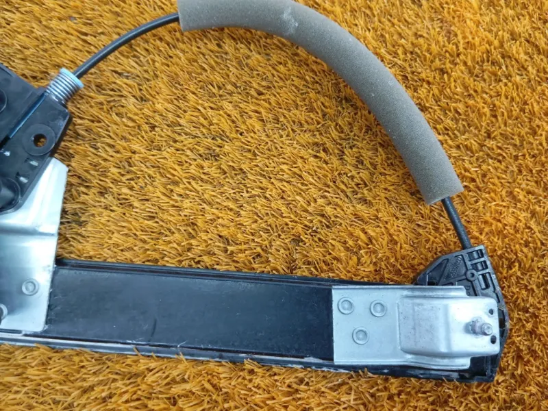 Стеклоподъемник